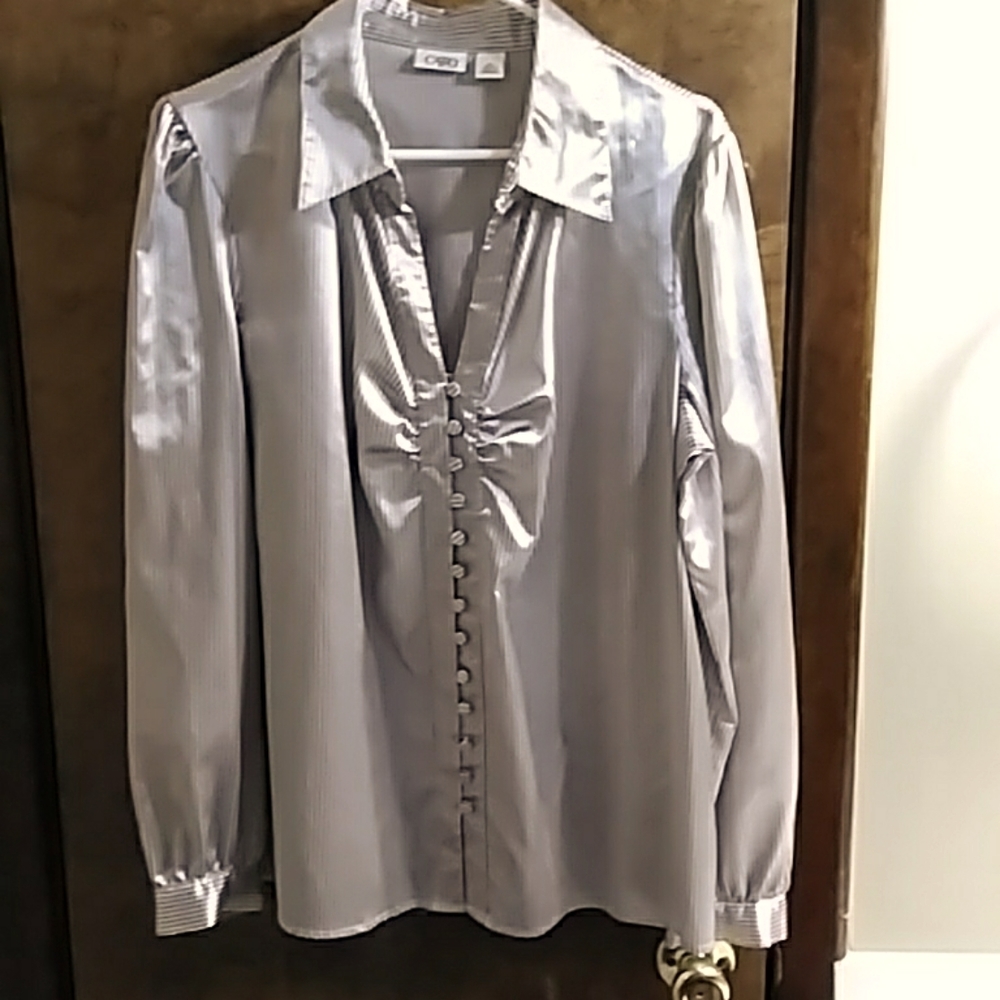 Blouse XL. Good for office wear.